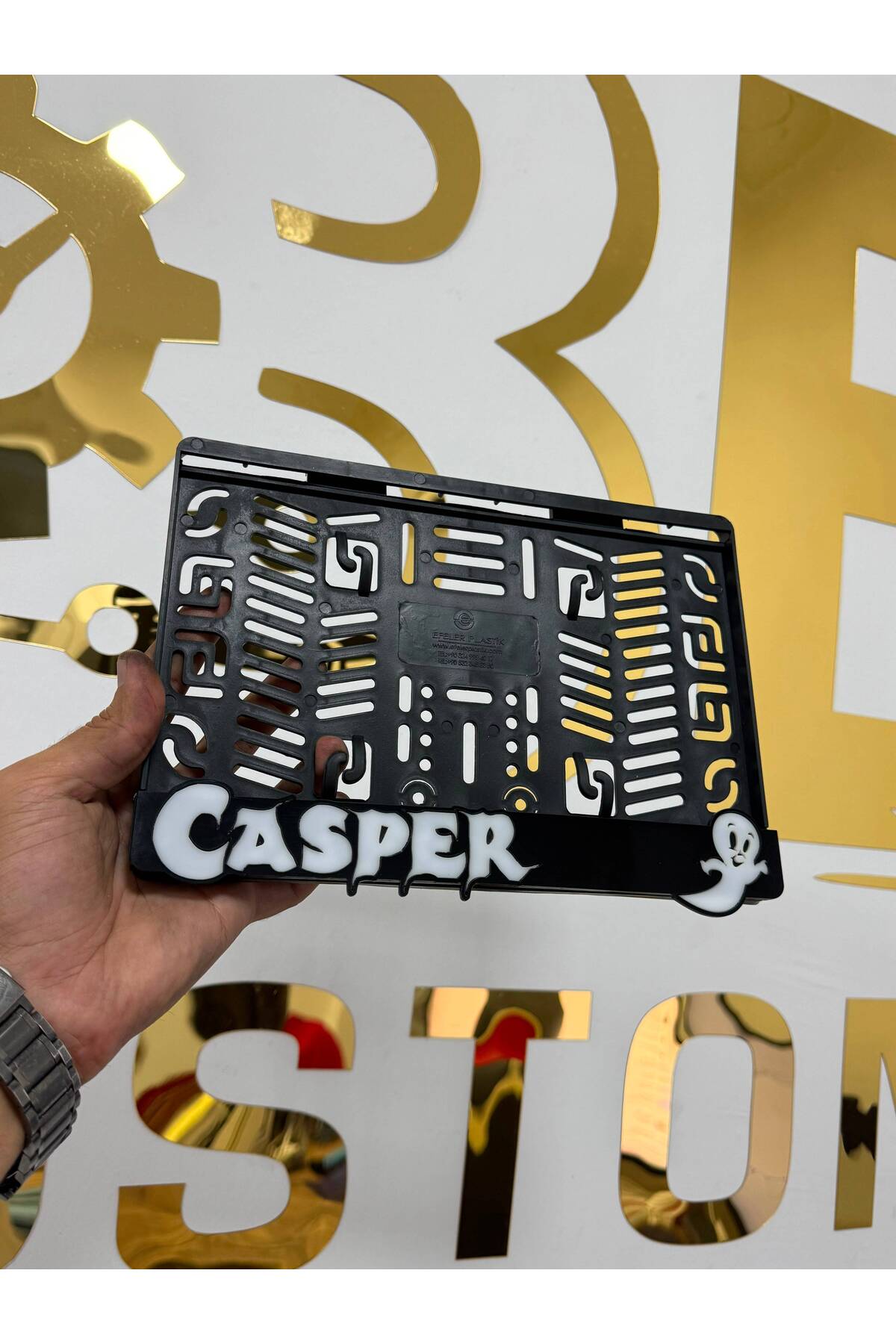 Casper Yazılı Pleksi Motor Plakalığı | Hayalet Figürlü motor plakalık görsel 3